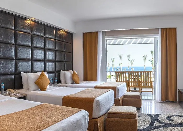Resort Monte Carlo & (adults Only)
